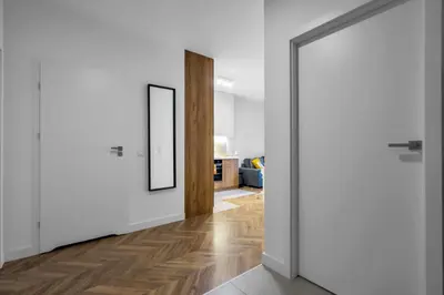 Łóżko lub łóżka w pokoju w obiekcie Business District Apartment - Parking, Balcony by Rentujemy