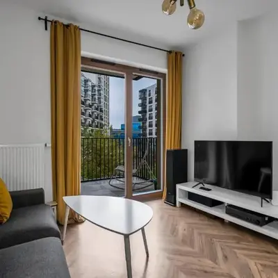 Business District Apartment - Parking