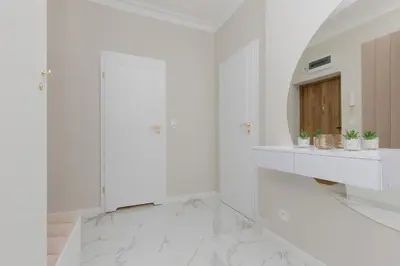 Plan piętra w obiekcie Bright & Elegant Apartment Warsaw by Noclegi Renters
