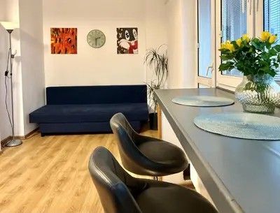 Część wypoczynkowa w obiekcie K22 Zgoda 13 Lite centrum Warszawy