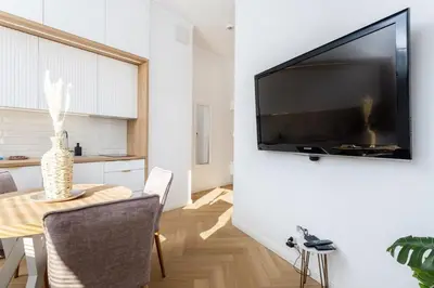 Telewizja i/lub zestaw kina domowego w obiekcie Wiktoryn 21 Citysphere Premium Suite 2