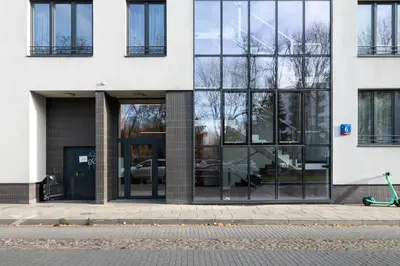 Budynek, w którym mieści się apartament
