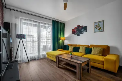 Część wypoczynkowa w obiekcie Stylish Airport Business Apartments - Parking, Balcony - by Rentujemy