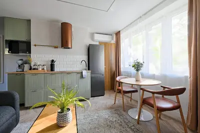 Kuchnia lub aneks kuchenny w obiekcie Nordic Apartment 2 bedrooms and AC, Center