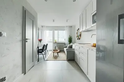 Kuchnia lub aneks kuchenny w obiekcie Emilii Plater 55 Center 3 bedrooms Living room balcony