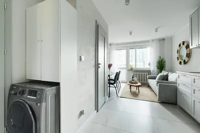 Część wypoczynkowa w obiekcie Emilii Plater 55 Center 3 bedrooms Living room balcony