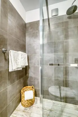 Łazienka w obiekcie Full Apartment BEST Location in Center