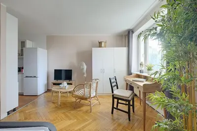 Telewizja i/lub zestaw kina domowego w obiekcie Apartment Your Home in Center of Warsaw