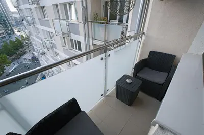 Część wypoczynkowa w obiekcie 3rooms at Emilii Plater 55 Deluxe Residence in Warsaw Manhattan