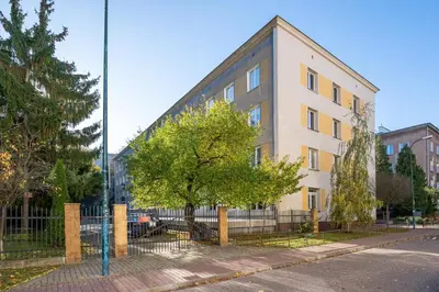 Plan piętra w obiekcie Ochota Siewierska Modern Apartment by BookingHost