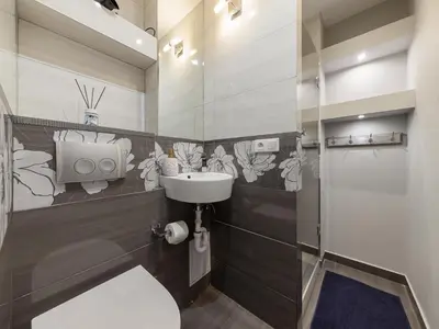 Łazienka w obiekcie Studio metro Świetokrzyska