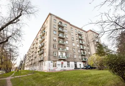 Budynek, w którym mieści się apartament