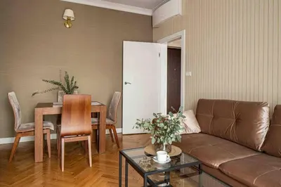 Część wypoczynkowa w obiekcie Wyzwolenia Apt , Łazienki Park & Zbawiciela Sq. 2'