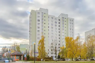 Budynek, w którym mieści się apartament