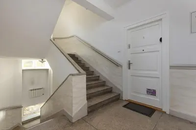 Plan piętra w obiekcie Cosy Apartment with Parking in the city centre Warszawa by Noclegi Renters