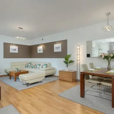 Cosy Apartment with Parking in the city centre Warszawa by Noclegi Renters