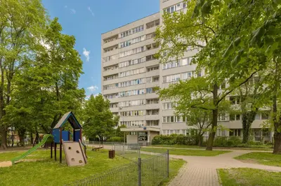Budynek, w którym mieści się apartament