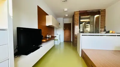 Telewizja i/lub zestaw kina domowego w obiekcie Smart Apartment Warsaw
