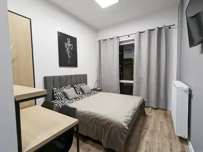 Łóżko lub łóżka w pokoju w obiekcie Best nochleg A46