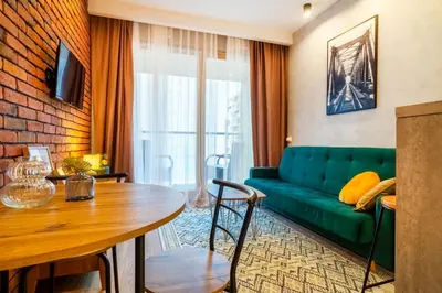 Część wypoczynkowa w obiekcie ApartamentySnu, Wola Premium III z parkingiem