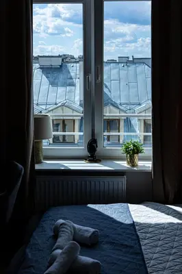Łóżko lub łóżka w pokoju w obiekcie Mianowskiego 24 Red - Wifi Smart TV W pełni wyposażona kuchnia