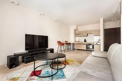 Kuchnia lub aneks kuchenny w obiekcie Praga Sulejkowska Comfort Apartment by BookingHost
