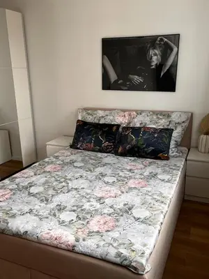 Łóżko lub łóżka w pokoju w obiekcie 20m2 Studio, near Chopin Airport, cozy and quiet