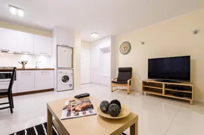 Kuchnia lub aneks kuchenny w obiekcie Budgetplus Key Apartaments Pańska