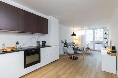 Kuchnia lub aneks kuchenny w obiekcie SuperApart Jana Pawła II, apt 302 Cozy Urban Retreat, Perfect for Couples