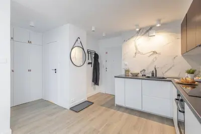 Kuchnia lub aneks kuchenny w obiekcie SuperApart Jana Pawła II, apt 302 Cozy Urban Retreat, Perfect for Couples