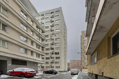 Budynek, w którym mieści się apartament