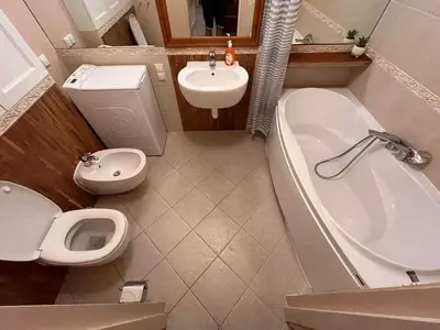 Łazienka w obiekcie Apartament z Basenem w centrum Warszawy