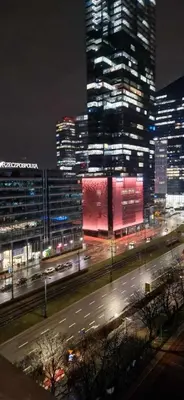 Widok na miasto Warszawa z tego apartamentu
