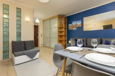 Część wypoczynkowa w obiekcie Comfortable Studio Sapiezynska by Noclegi Renters
