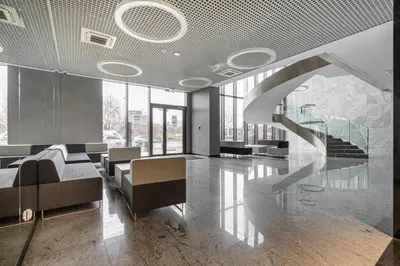 Część wypoczynkowa w obiekcie Warsaw Business Apartments - Air Conditioning, 10th Floor, City View, Balcony - by Rentujemy