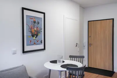 Plan piętra w obiekcie Metro Wierzbno Cosy Apartment by BookingHost
