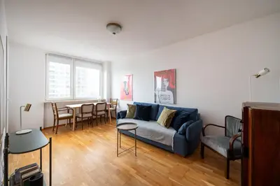 Część wypoczynkowa w obiekcie Metro Plocka Comfort Apartment by BookingHost