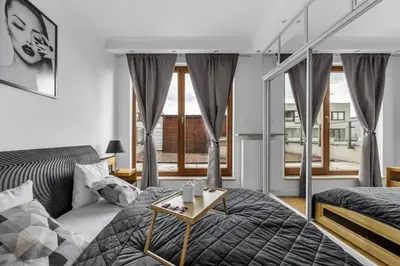 Plan piętra w obiekcie Sokratesa Business Apartments - 52m2 Terrace, Parking, Metro Nearby - by Rentujemy