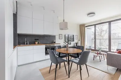 Kuchnia lub aneks kuchenny w obiekcie SuperApart Stanisława Augusta apt 42 - Park Skaryszewski