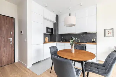 Kuchnia lub aneks kuchenny w obiekcie SuperApart Stanisława Augusta apt 42 - Park Skaryszewski