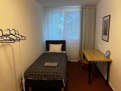 Łóżko lub łóżka w pokoju w obiekcie Warszawa Zachodnia