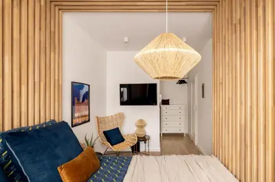 Telewizja i/lub zestaw kina domowego w obiekcie Studio Superior Koszykowa / Plac Zbawiciela