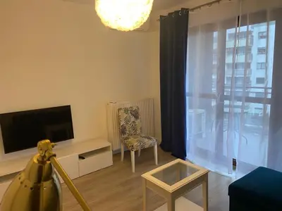 Telewizja i/lub zestaw kina domowego w obiekcie Apartament JANA KAZIMIERZA 66