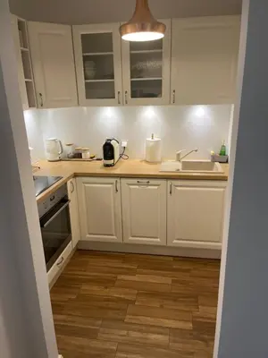 Kuchnia lub aneks kuchenny w obiekcie Apartament JANA KAZIMIERZA 66