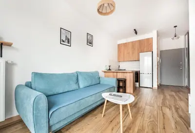 Kuchnia lub aneks kuchenny w obiekcie Wola Homely Apartment #88 by BookingHost