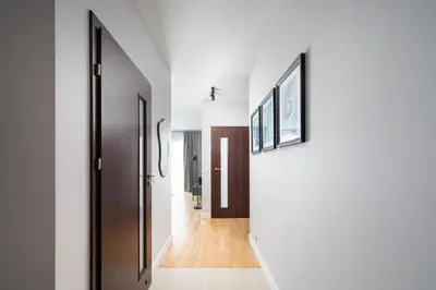 Telewizja i/lub zestaw kina domowego w obiekcie Metro Młynów Homely Apartment by BookingHost