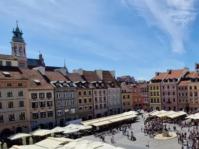 Widok na miasto Warszawa z tego apartamentu