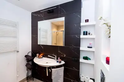 Łazienka w obiekcie Poznańska 11 - B by Homeprime