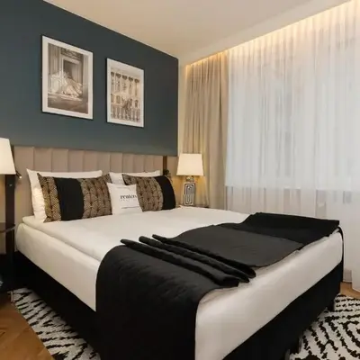 LUX Blue Moon Residence City Center Foksal by Renters Prestige