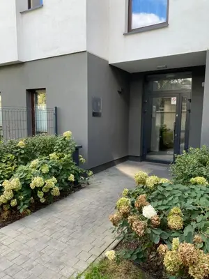 Ogród w obiekcie Apartament Wola City Link 4